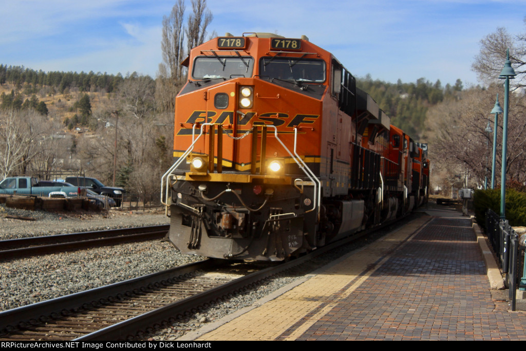 BNSF 7078